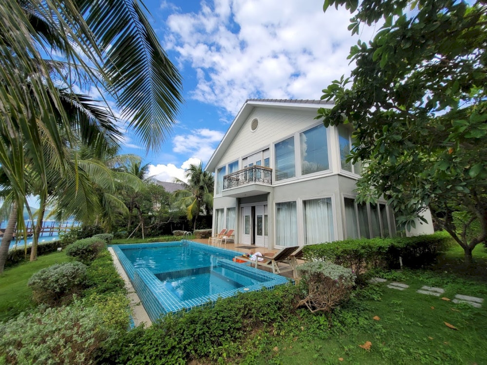 A stay at the island’s secluded beachfront resort brings peace and privacy amidst unspoiled nature